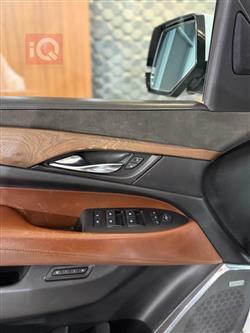 كاديلاك اسكاليد